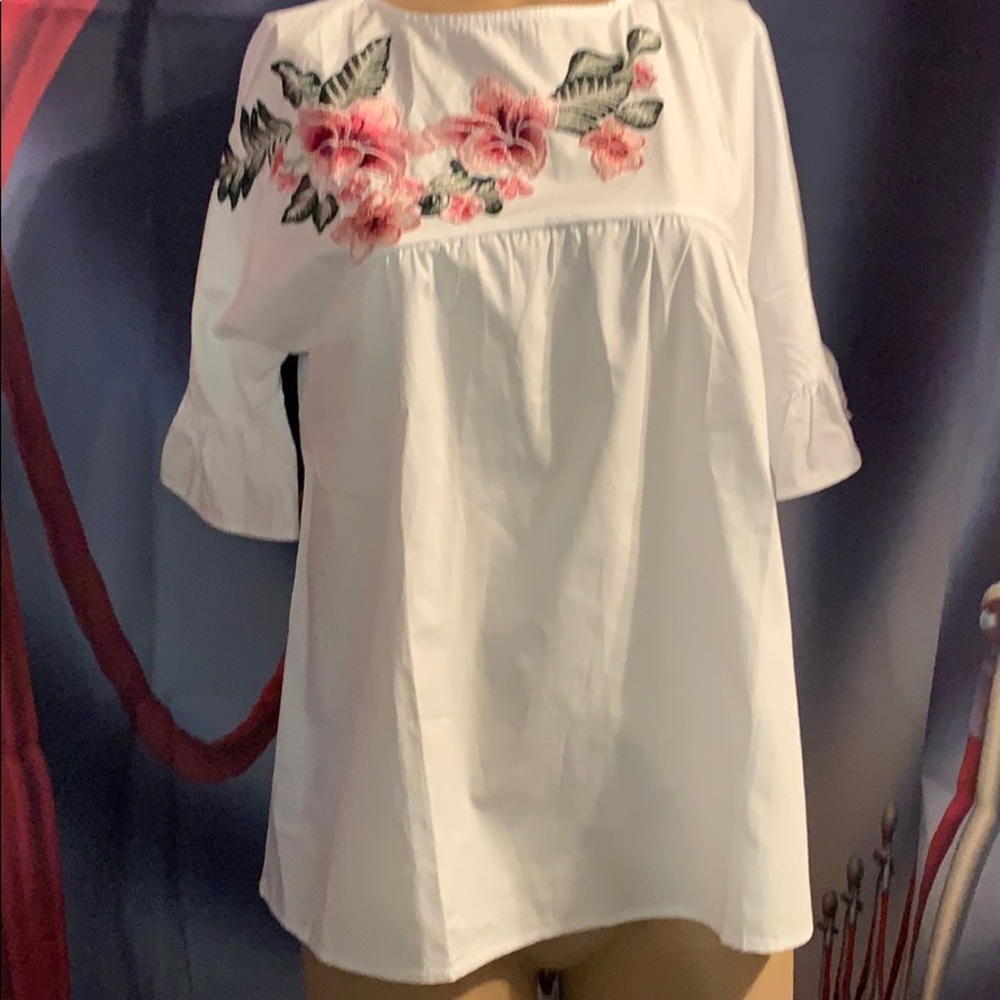 New fun floral top 100% cotton large women’s